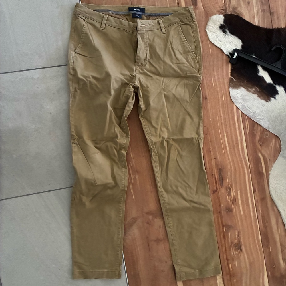 AERO Men's Tan Chino Pants